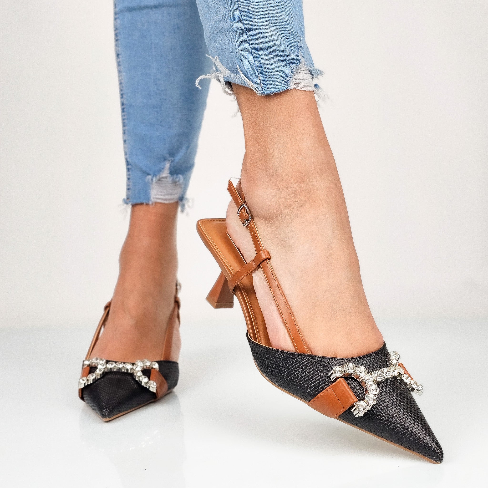 Svetlana - Decollette Slingback