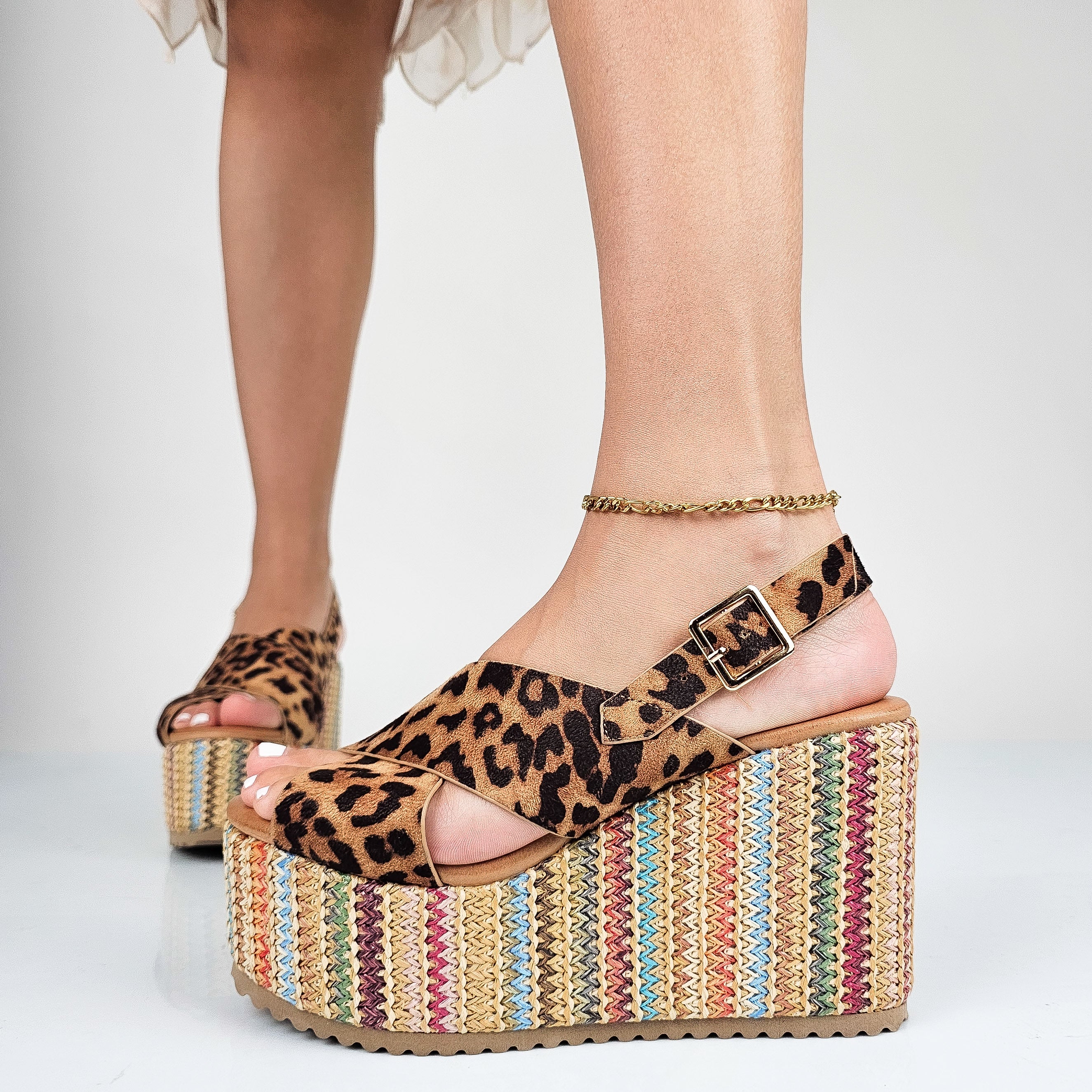 Aisa - Sandali Con Zeppa