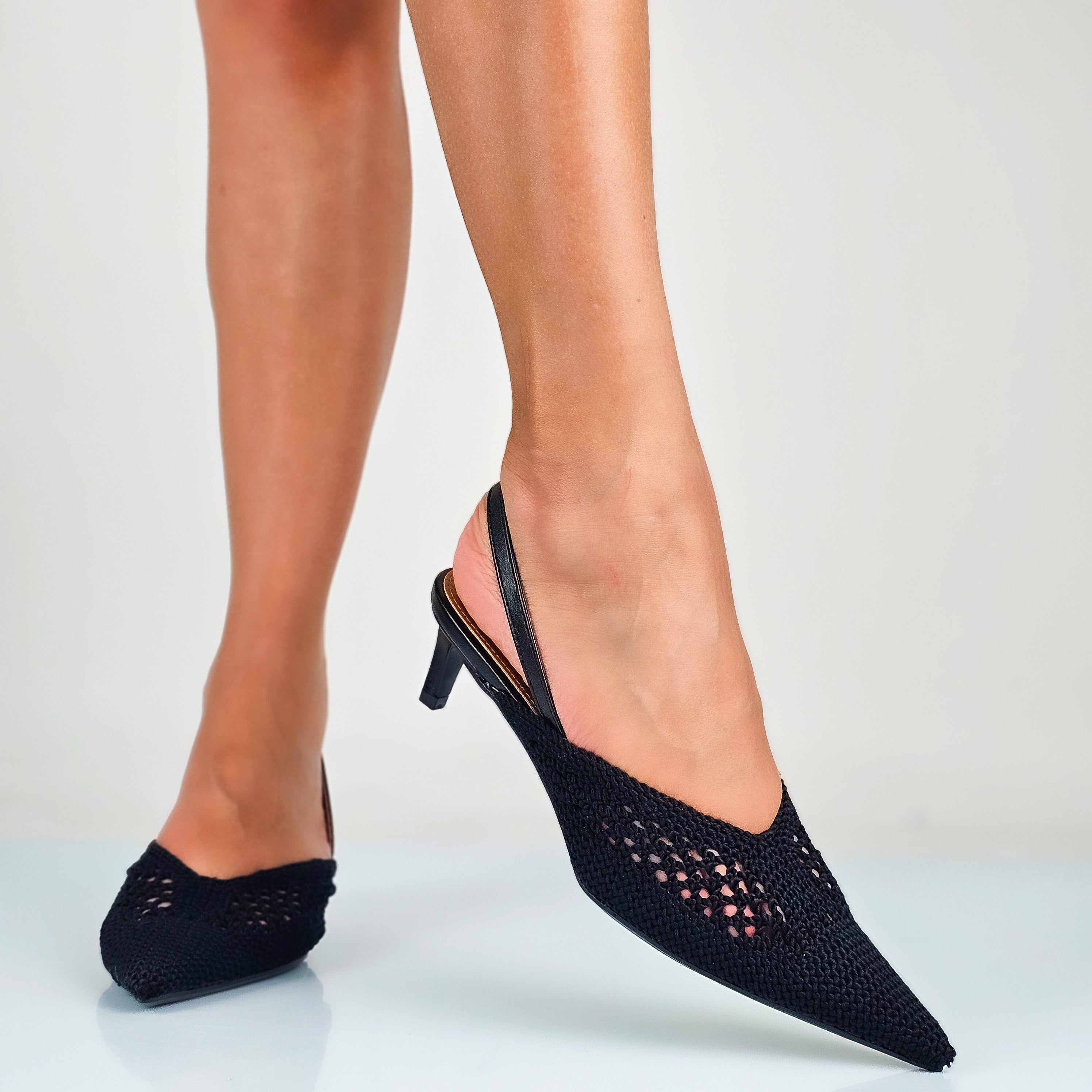 Lilou - Decollette Slingback