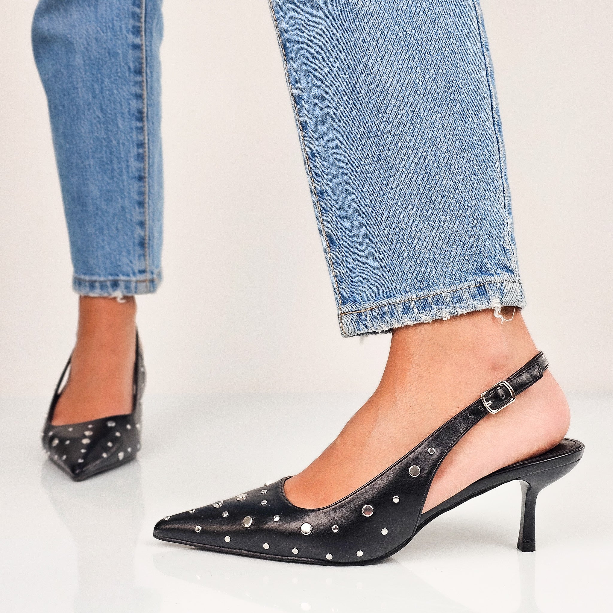 Farah - Decollette Slingback