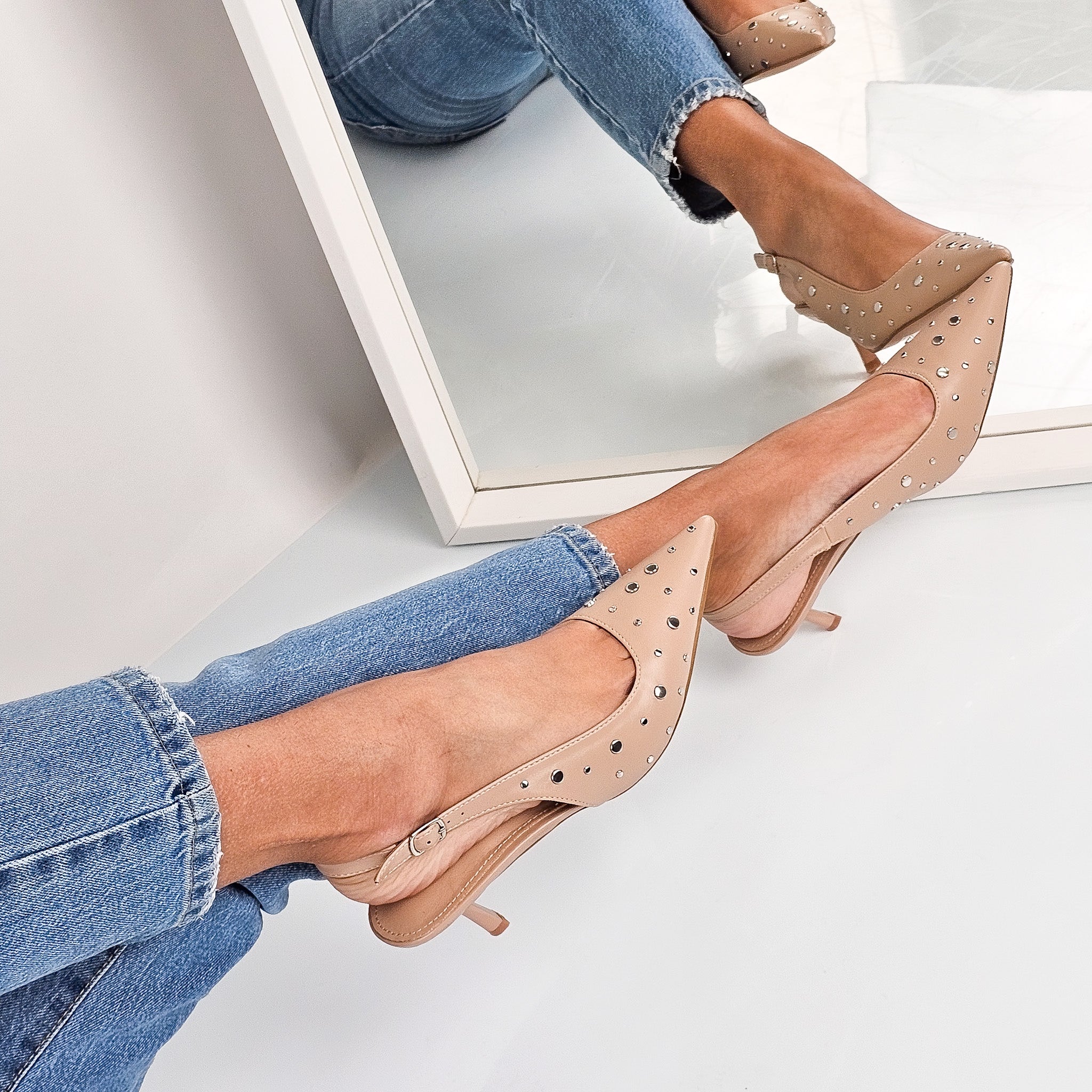 Farah - Decollette Slingback