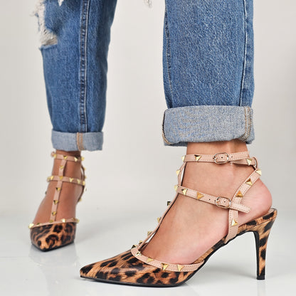 Madeline - Decollette Slingback Borchie