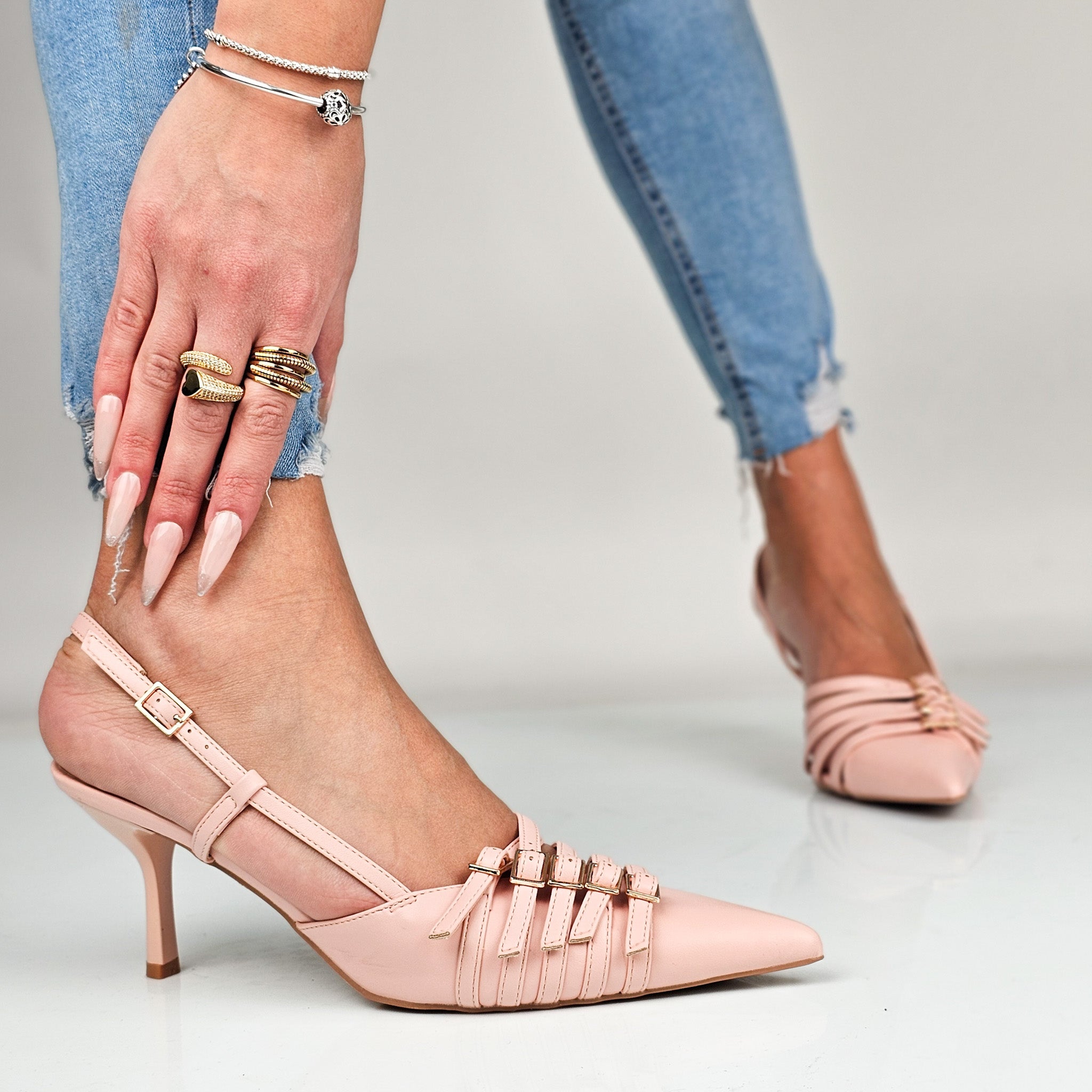 Joan - Decollette Slingback