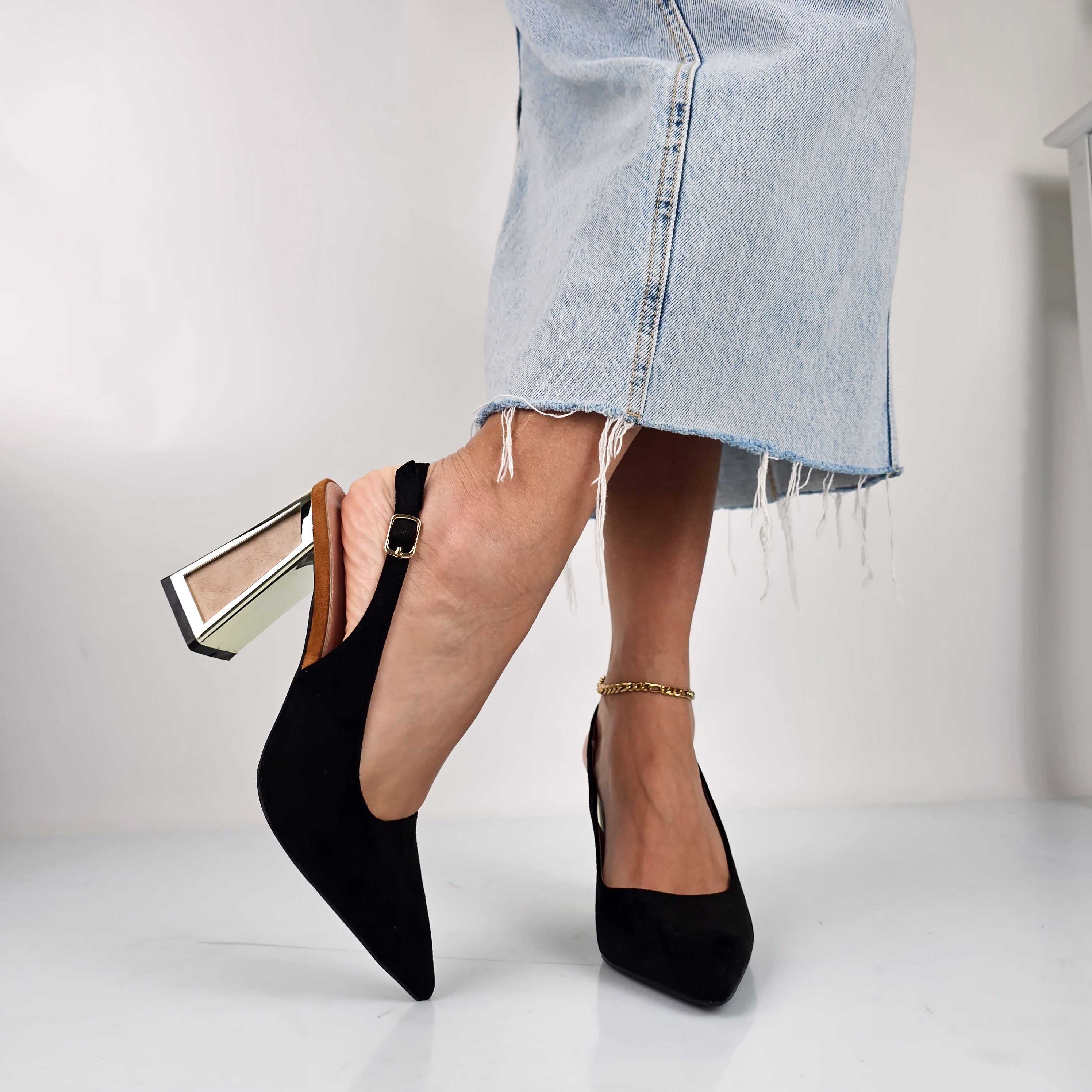 Hazel - Decollette Slingback