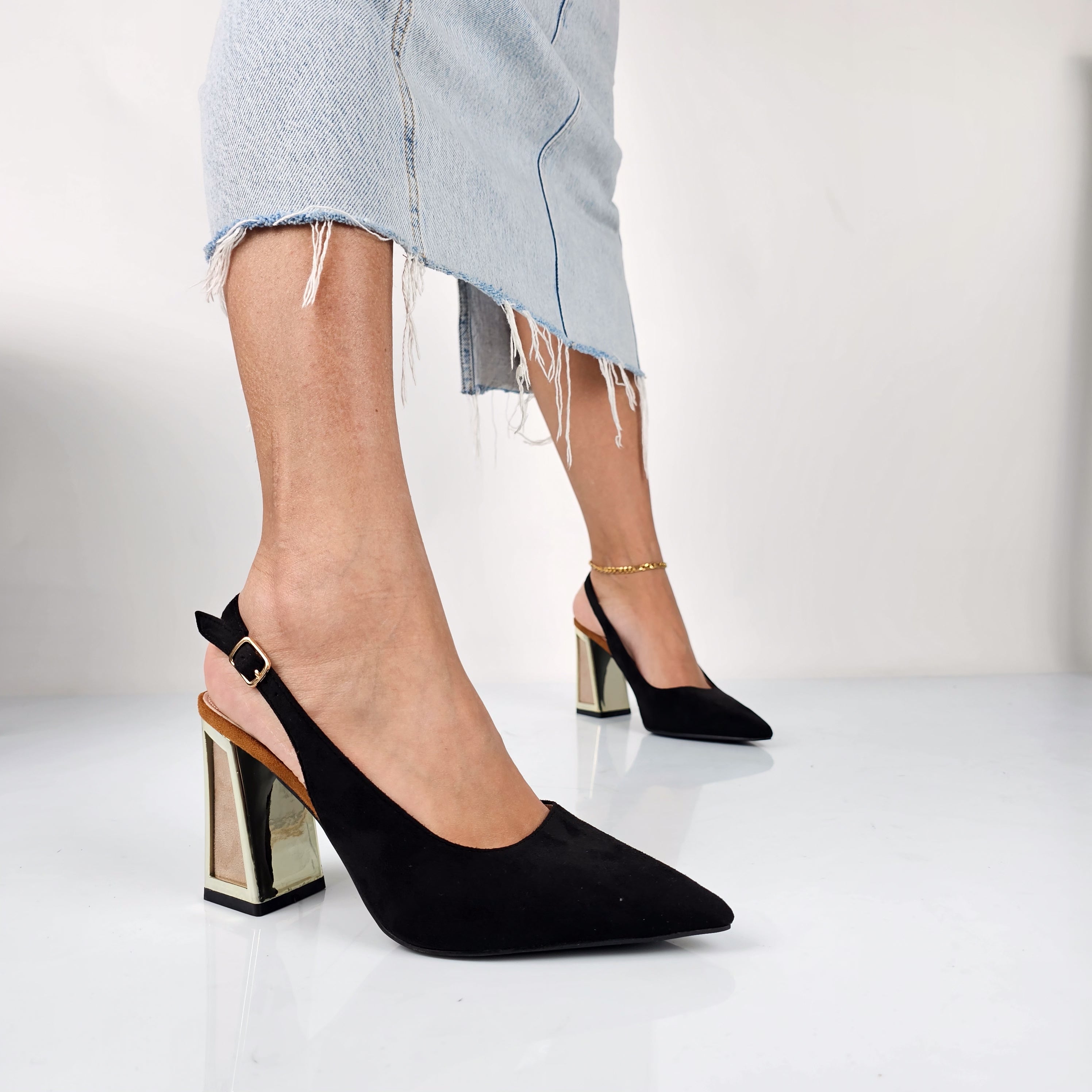 Hazel - Decollette Slingback
